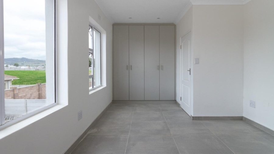3 Bedroom Property for Sale in Kranshoek Township Western Cape